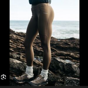 Zennor Adventure leggings from Finisterre M